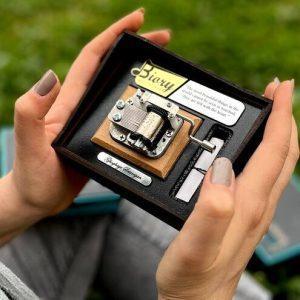 موزیک باکس بیوری